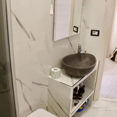 H2ome Balbi Palazzo Reale Stazione Principe , Parcheggio Su Richiesta 아파트