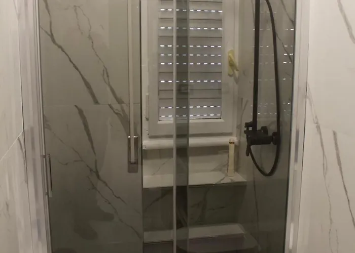 H2Ome Palazzo Reale, Appartamento In Centro Vicino Alla Stazione, Parcheggio Su Richiesta