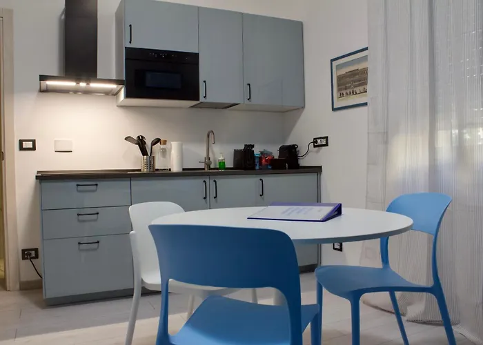 Apartment H2Ome Palazzo Reale, Appartamento In Centro Vicino Alla Stazione, Parcheggio Su Richiesta Genoa