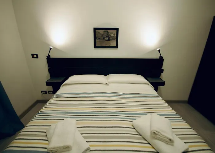 Apartment H2Ome Palazzo Reale, Appartamento In Centro Vicino Alla Stazione, Parcheggio Su Richiesta Genoa