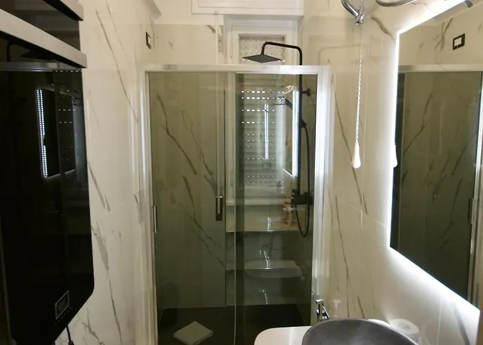 H2Ome Palazzo Reale, Appartamento In Centro Vicino Alla Stazione, Parcheggio Su Richiesta * Genoa