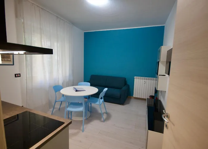 H2Ome Palazzo Reale, Appartamento In Centro Vicino Alla Stazione, Parcheggio Su Richiesta Apartment *