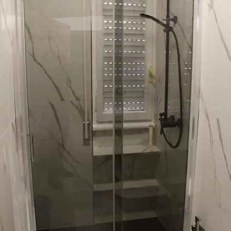 H2ome - Balbi In Downtown Near The Station With Parking On Demand