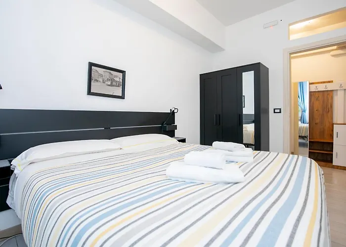 H2ome Palazzo Reale, In Centro Vicino Stazione, Parcheggio Su Richiesta